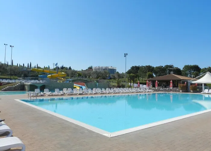 Rustico Park Delle Rose - Regarda Travel 公寓 拉齐塞