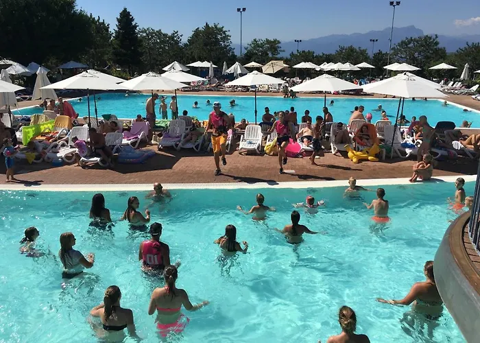 Rustico Park Delle Rose - Regarda Travel 公寓