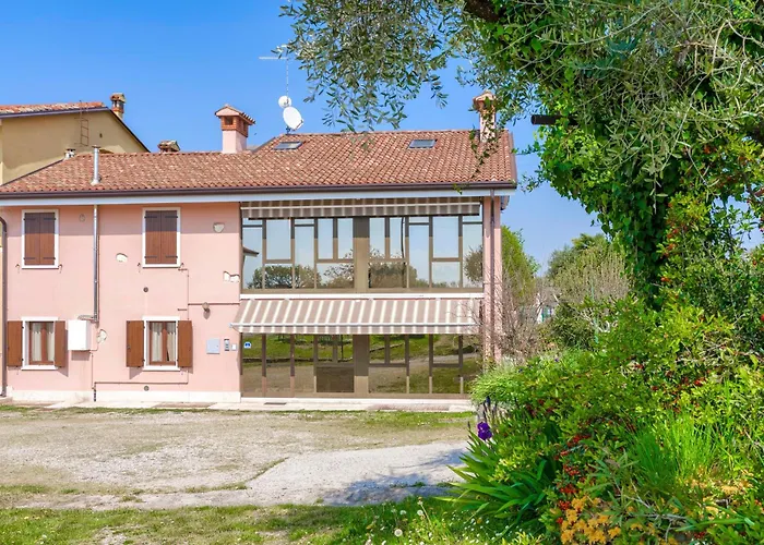 Rustico Park Delle Rose - Regarda Travel