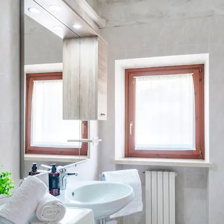 Daire Rustico Park Delle Rose - Regarda Travel Lazise