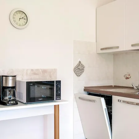 Daire Rustico Park Delle Rose - Regarda Travel *