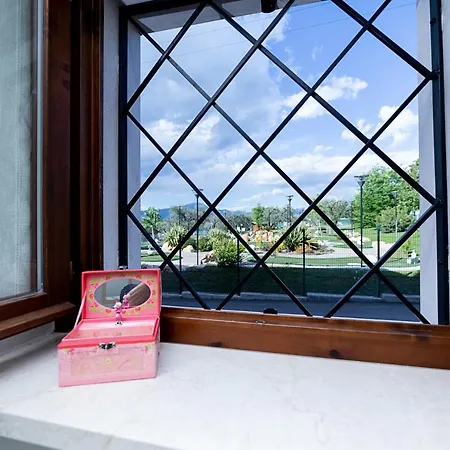 Apartment Rustico Park Delle Rose - Regarda Travel *