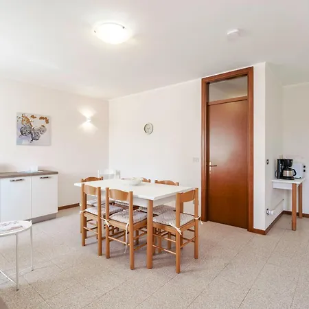 Apartment Rustico Park Delle Rose - Regarda Travel