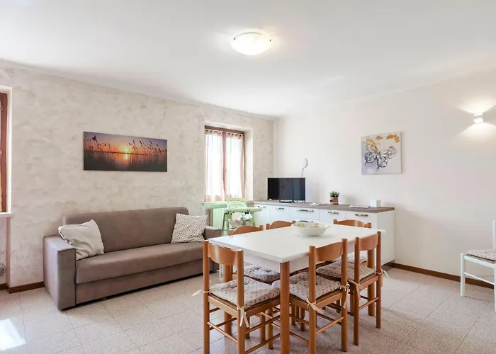 Lägenhet Rustico Park Delle Rose - Regarda Travel Lazise