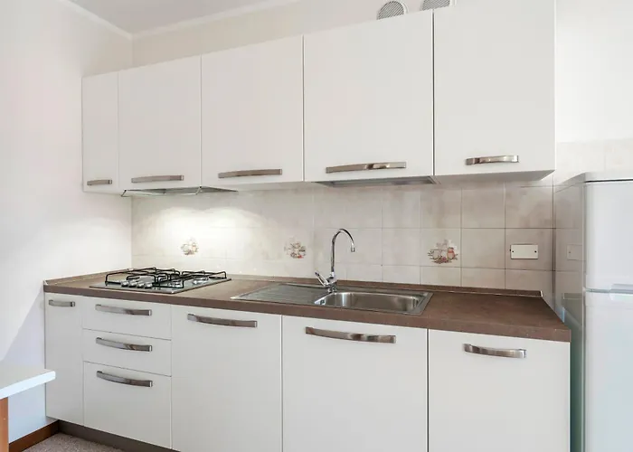 Lägenhet Rustico Park Delle Rose - Regarda Travel Lazise