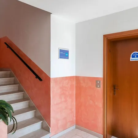 Rustico Park Delle Rose - Regarda Travel * Lazise